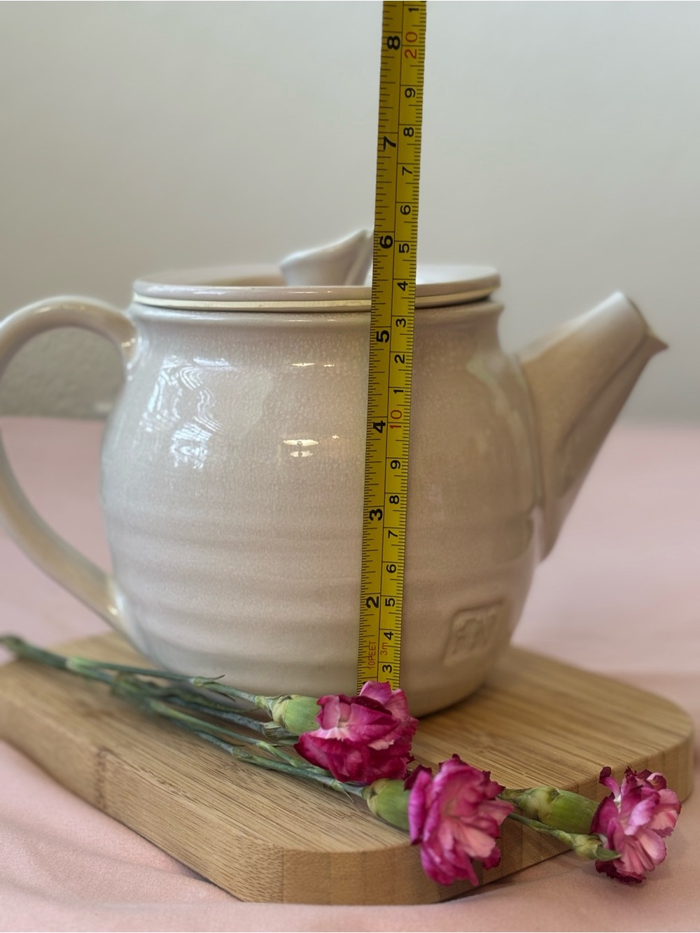 FN Food Nanny Peony Ceramic Stoneware Tea Pot with Lid Blush Pink - Picture 8 of 9